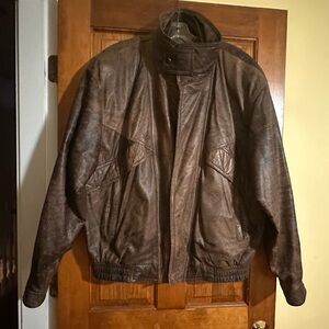 Men’s bomber leather jacket